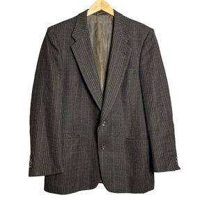 Christen Dior MONTEUR Wallachs